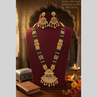 Lucentarts Jewellery Traditional Pota Stone And Black Beads Mangalsutra