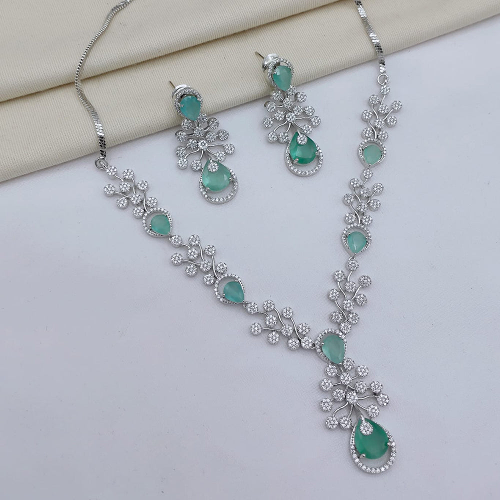 Lucentarts Jewellery Luxury American Diamond Necklace Set