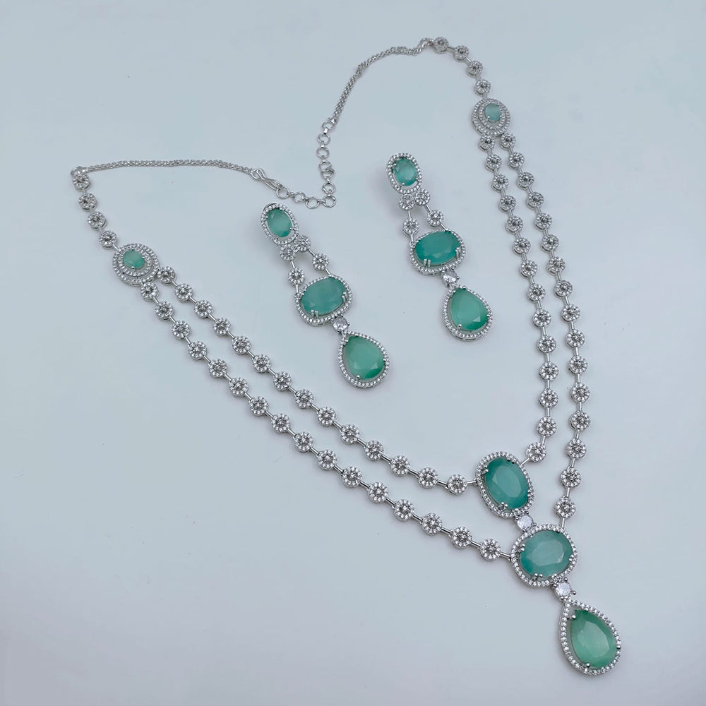 Lucentarts Jewellery Delicate American Daimond Necklace Set