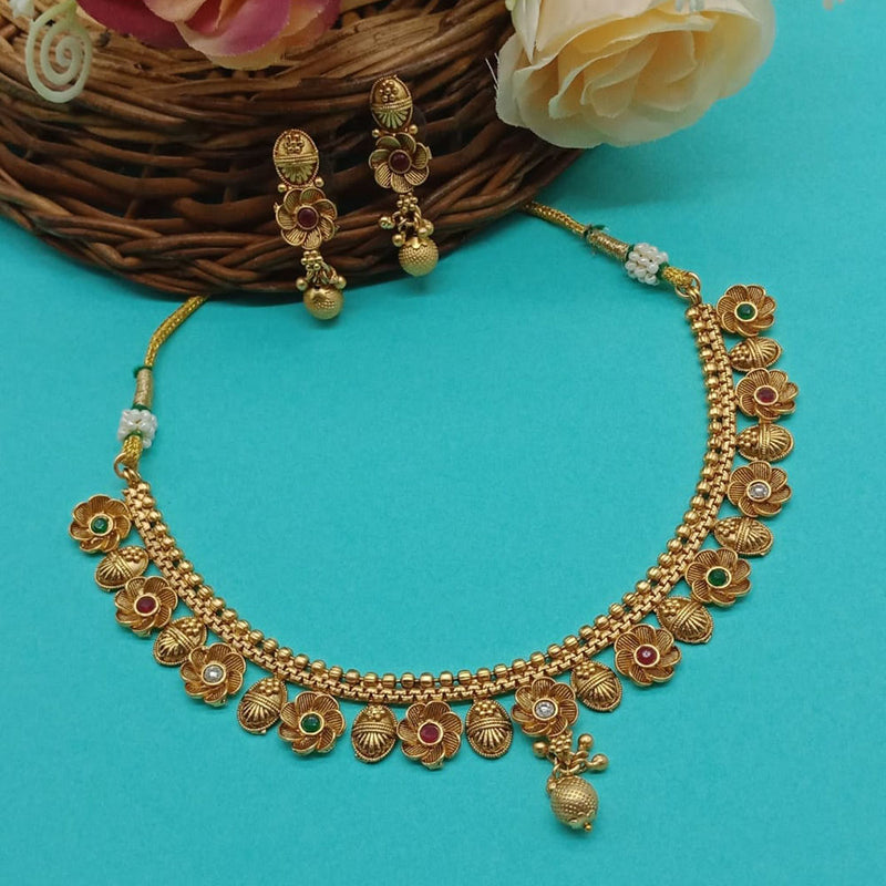 Sai Fashion Gold Plated Pota Stone Necklace Set