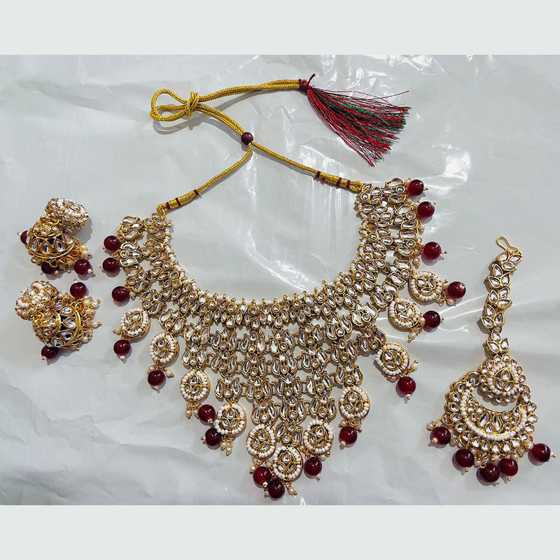 Sai Fashion Gold Plated Kundan Stone And Pearls Necklace Set