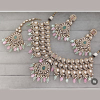 Sai Fashion Elegant Kundan Stone And Beads Choker Necklace Set