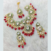 Shagna Gold Plated Kundan Stone And Pearls Choker Necklace Set
