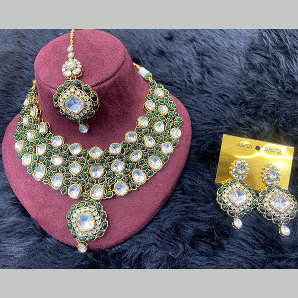 H K Fashion Gold Plated Kundan Stone And Pearls Necklace Set