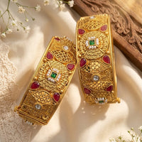 India Art Royal Gold Plated Pota Stone And Pearl Openable Bangles Set