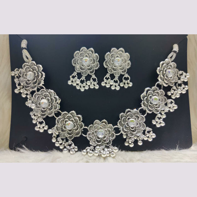 Pooja Bangles Silver Plated Pota Stone Necklace Set