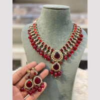 Hira Collections Gold Plated Pota Stone And Beads Choker Necklace Set