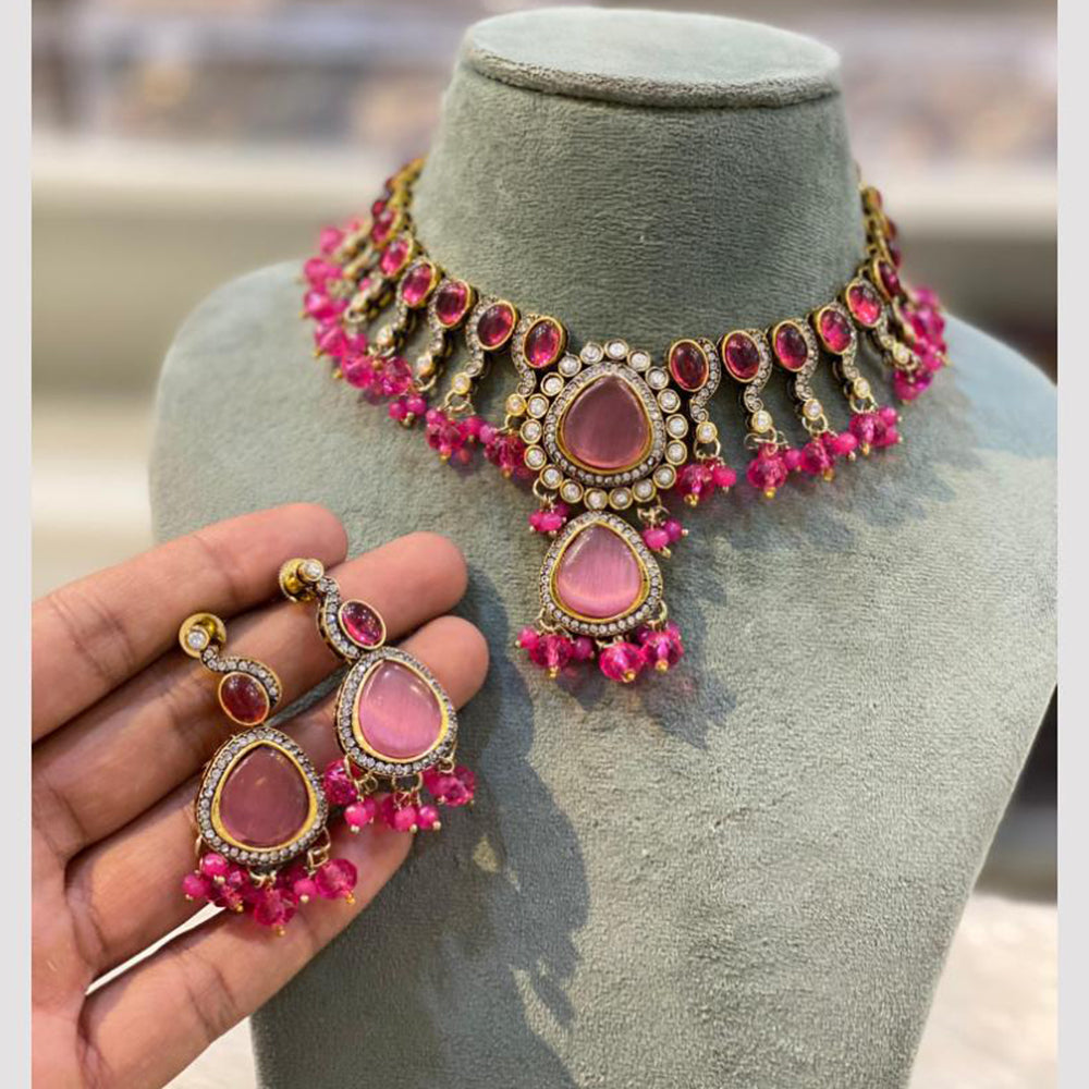 Hira Collections Gold Plated Pota Stone And Beads Choker Necklace Set