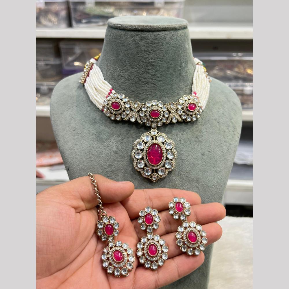 Hira Collections Gold Plated Kundan And Pearls Necklace Set