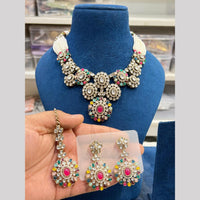 Hira Collections Gold Plated Kundan And Pearls Necklace Set