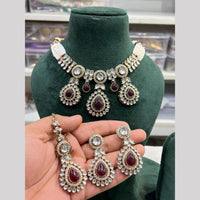 Hira Collections Gold Plated Kundan And Pearls Necklace Set