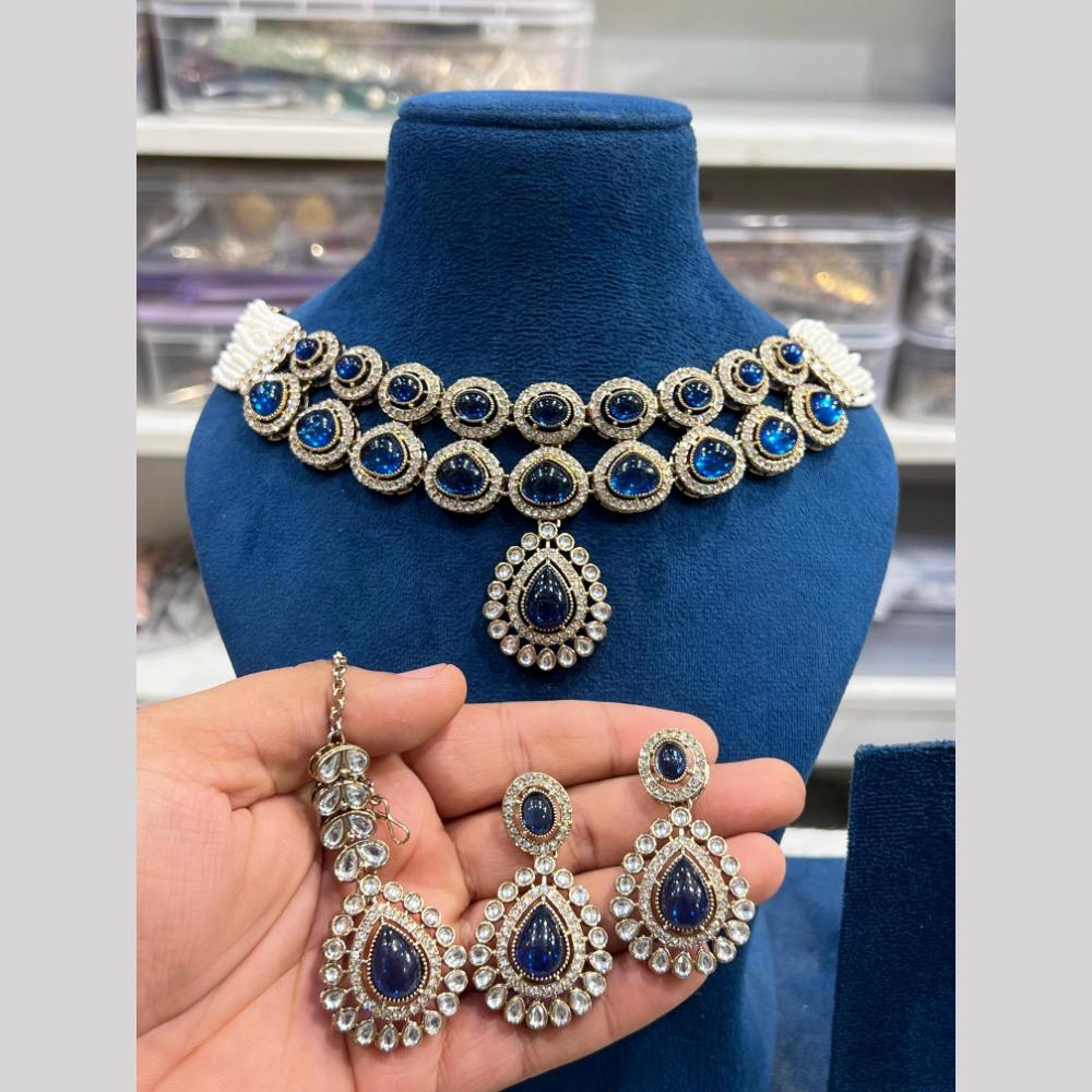 Hira Collections Gold Plated Kundan And Pearls Necklace Set