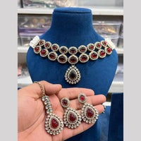 Hira Collections Gold Plated Kundan And Pearls Necklace Set