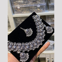 Hira Collections Stylish Oxidised Kundan And Pearl Necklace Set