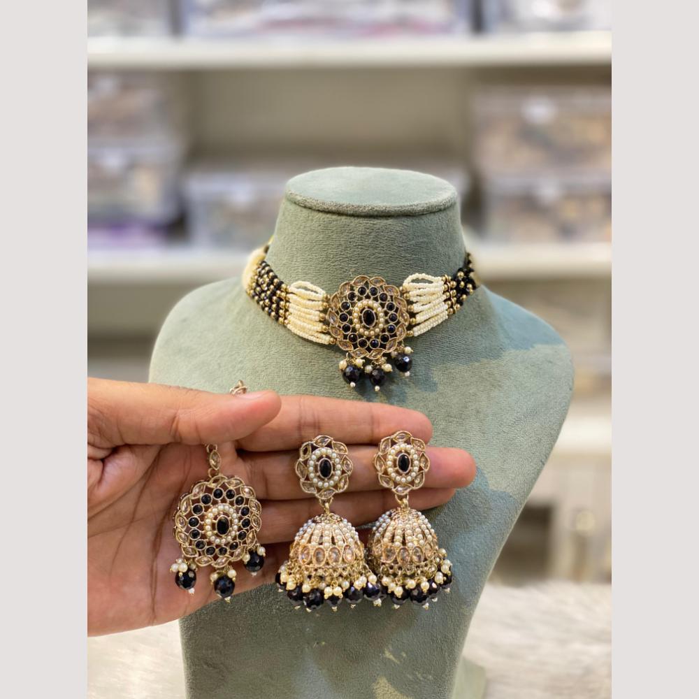 Hira Collections Elegant Polki Kundan Choker Necklace Set for Brides and Party Wear