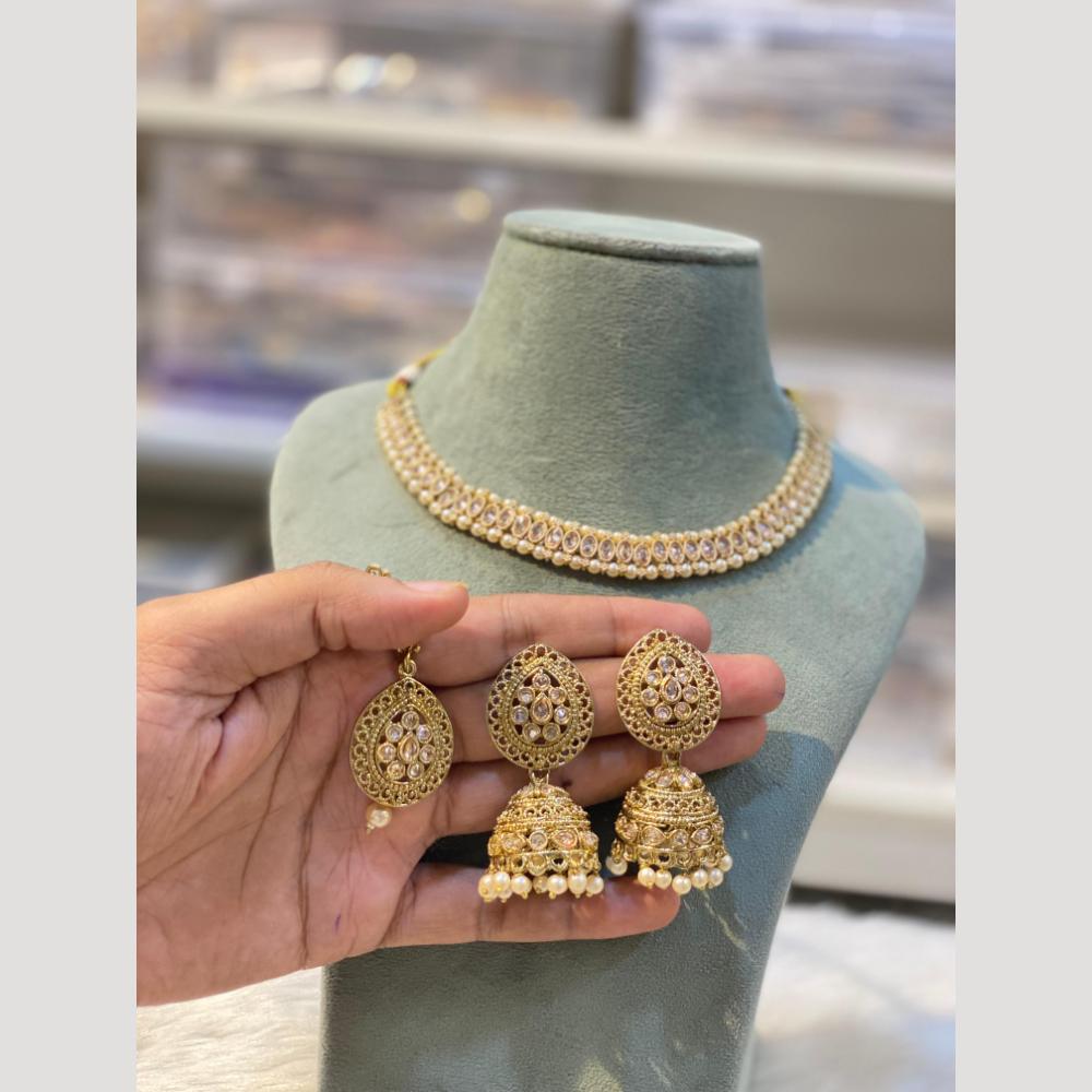 Hira Collections Elegant Kundan Necklace Set for Weddings & Festive Wear