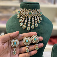 Hira Collection Beautiful Kundan Choker Necklace  Set  With MaangTika For Wedding Occassion