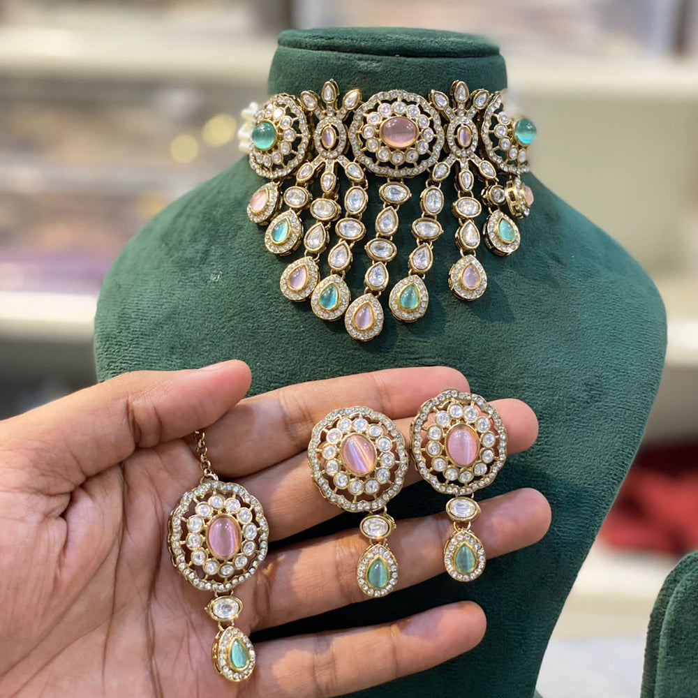 Hira Collection Beautiful Kundan Choker Necklace  Set  With MaangTika For Wedding Occassion