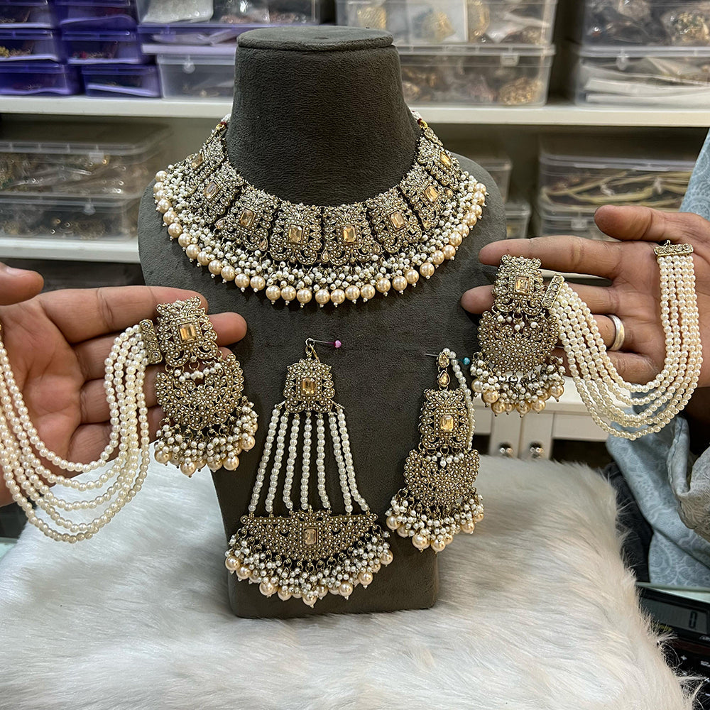 Hira Collections Royal Crystal Stone Beads And Pearl Necklace Set With Passa