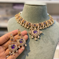 Hira Collections Glamorous Druzy Stone And Kundan Necklace Set