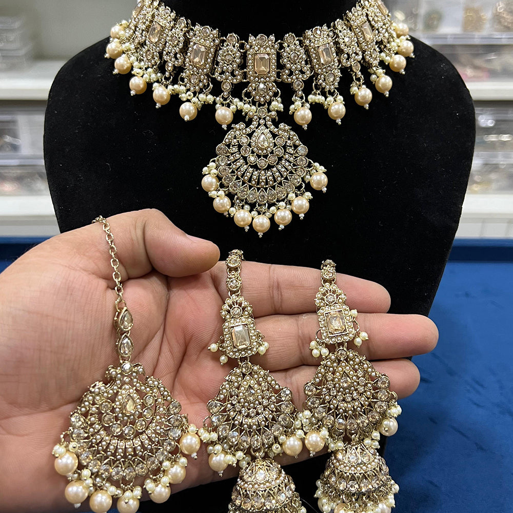 Hira Collections Royal Crystal Stone Beads And Pearl Necklace Set