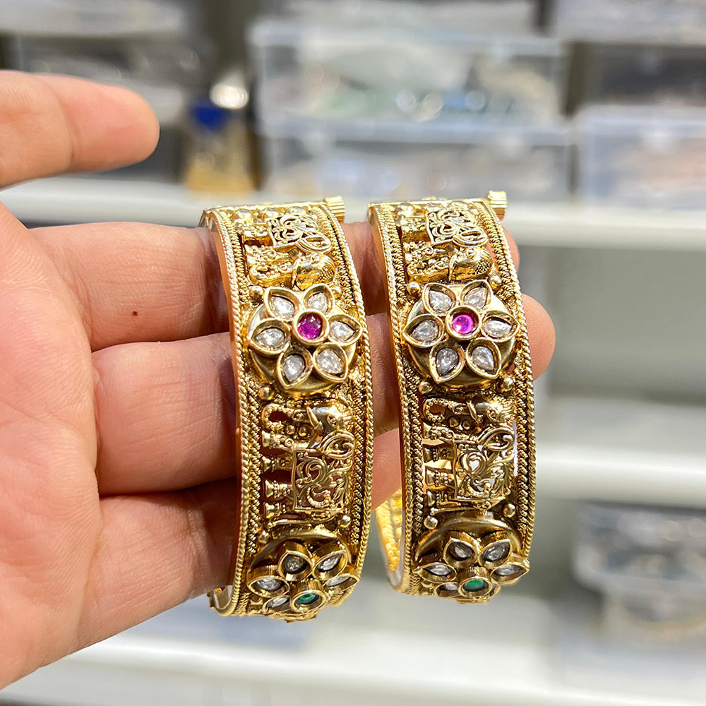 Hira Collections Royal Crystal And Pota Stone Bangles Set