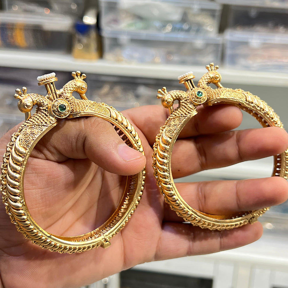 Hira Collections Royal Pota Stone And Pearl Openable Bangles Set