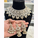 Hira Collections Ethnic Glow Pota And Pearl Necklace Set