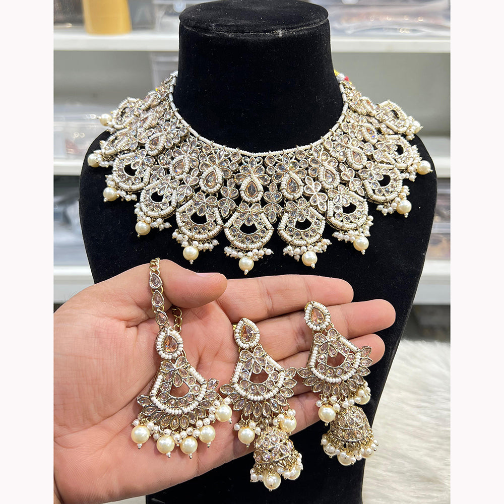 Hira Collections Ethnic Glow Pota And Pearl Necklace Set