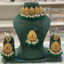 Hira Collections Sparkling Pota And Pearl Necklace Set