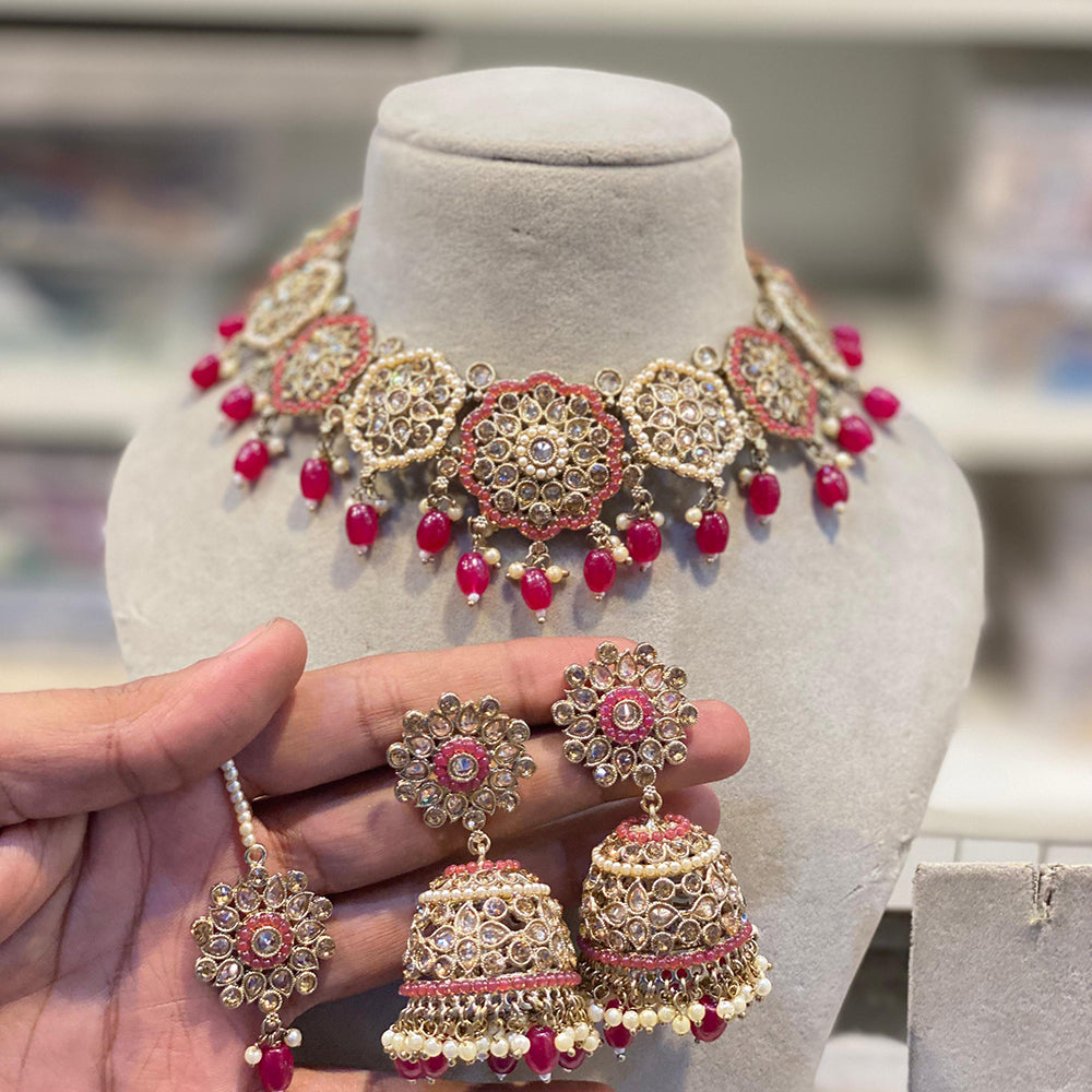 Hira Collection Crystal And Pota Stone Necklace Set With Maang Tikka