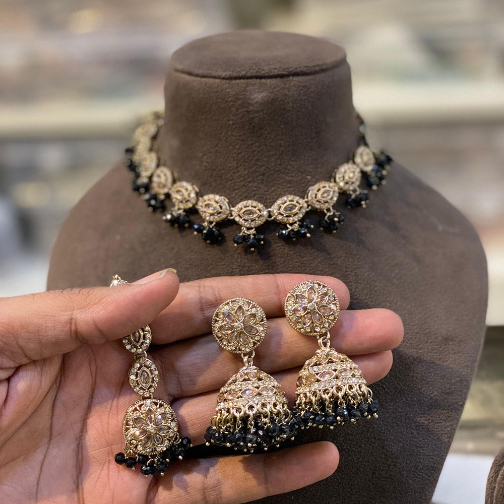 Hira Collections Sparkling Crystal And Pearl Necklace Set