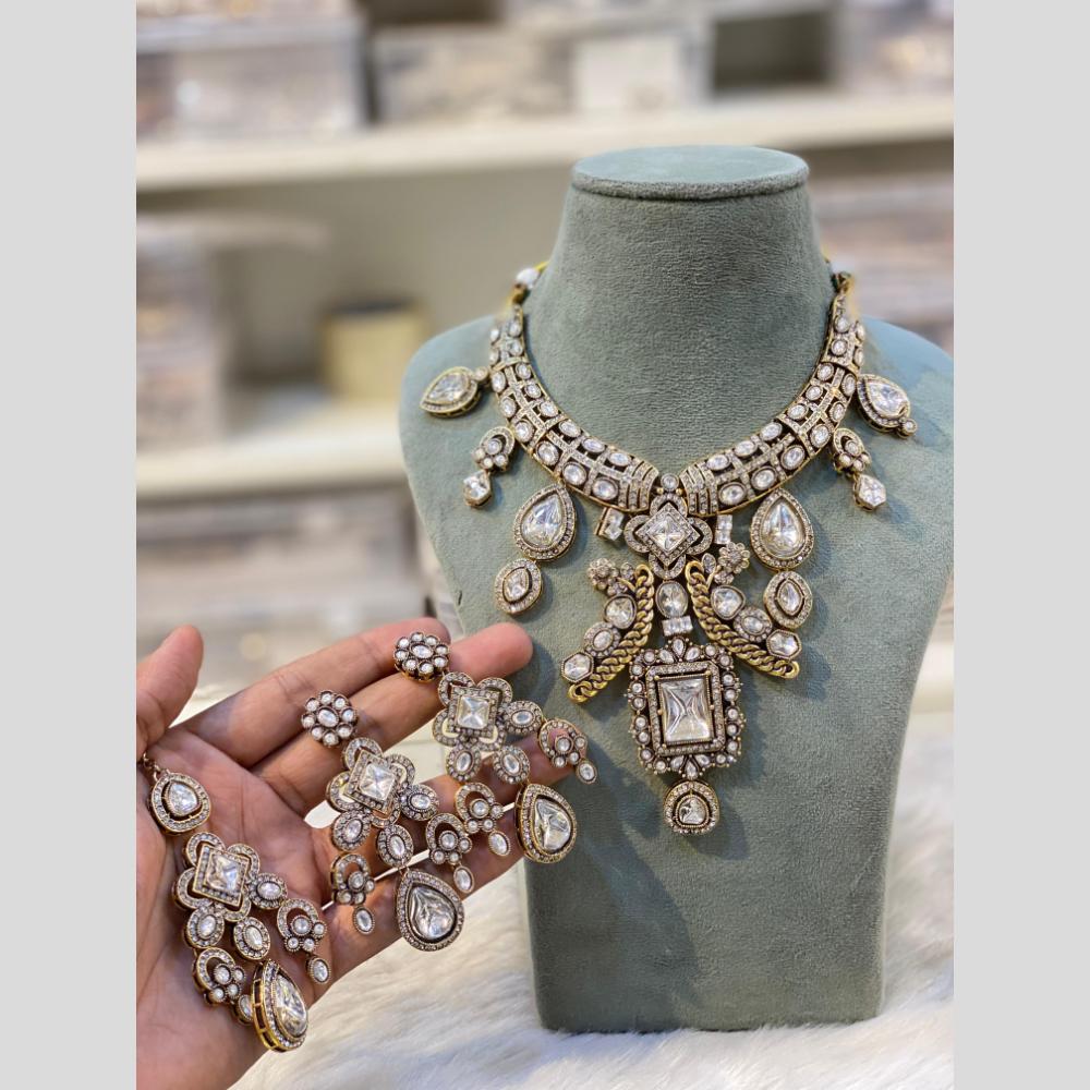 Hira Collections Glamorous Kundan And Pota Stone Necklace Set
