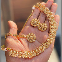 Hira Collections Glamorous Necklace Set