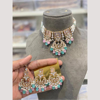 Hira Collections Glamorous Kundan And Pearl Choker Necklace Set