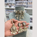 Hira Collections Glamorous Kundan And Pearl Choker Necklace Set