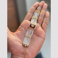 Hira Collections Graceful Pota Stone And Pearl Adjustable Bracelet