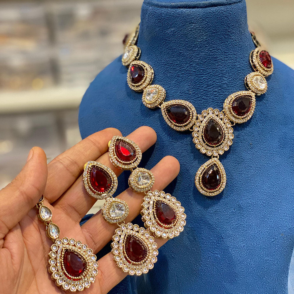 Hira Collections Classic Kundan Stone And Pota Stone Necklace Set