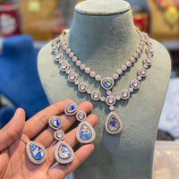 Hira Collections Glamorous Druzy Stone And Kundan Necklace Set