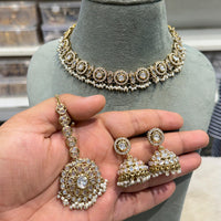 Hira Collections Traditional Crystal Stone And Pearl Necklace Set