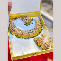 Hira Collections Exclusive Crystal Stone Beads And Pearl Necklace Set