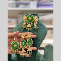 Hira Collections Royal Kundan Stone And Beads Choker Necklace Set
