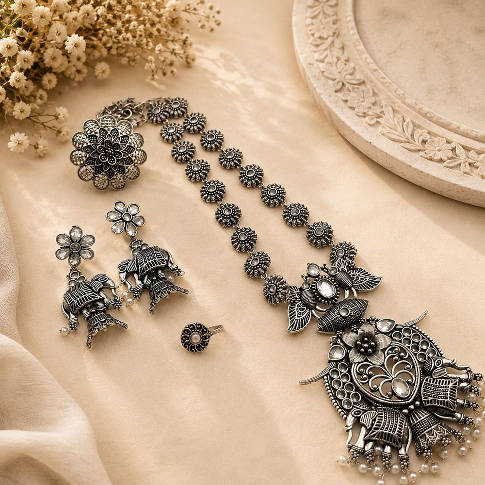 Hira Collections Designer Pota Stone And Pearl Embellished Combo Set