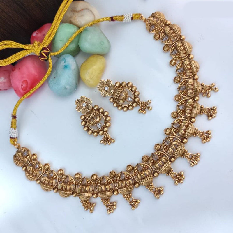 Heera Jewellers Gold Plated Pota Stone And Pearls Necklace Set