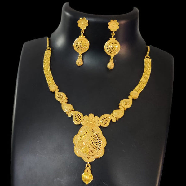 Pari Art Jewellery Forming Necklace Set