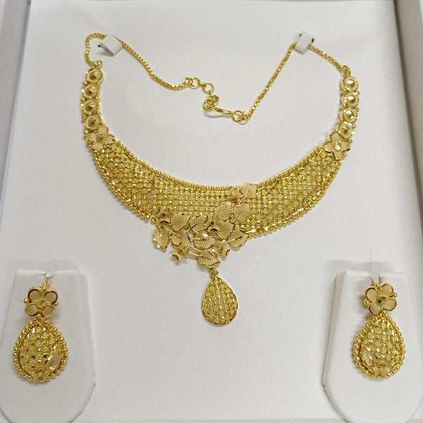 Pari Art Jewellery Forming Necklace Set