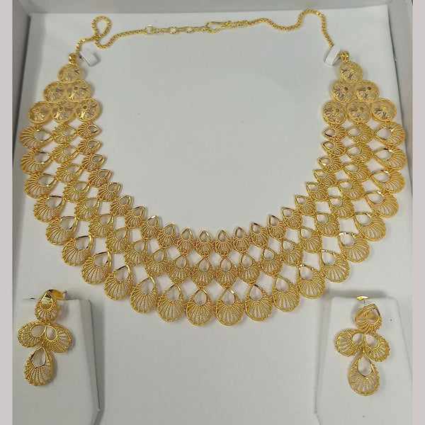 Pari Art Jewellery Forming Necklace Set