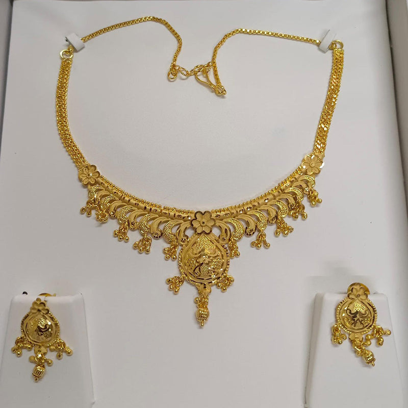 Pari Art Jewellery Forming Necklace Set