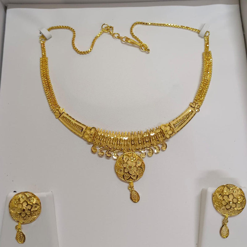 Pari Art Jewellery Forming Necklace Set