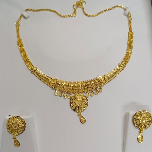 Pari Art Jewellery Forming Necklace Set